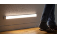 人感センサーでパッと点灯、3色切替えできる薄型LEDライトを発売