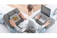 軽くて機能満載の洗濯できる膝上テーブルを7月30日に発売