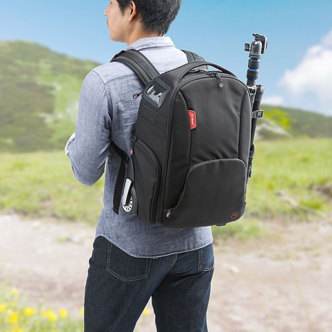 サンワダイレクト　NEST カメラキャリー　2way カメラバッグ サッと取り出し撮影可能！ショルダーベルトとベルト通し付きで
