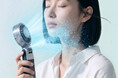 熱風を冷気に。風速6.7m/s×ミスト「ひんやり気化冷却ハンディファン」発売