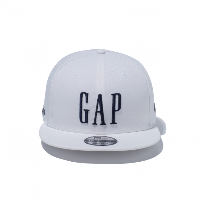 GAP50周年を記念した世界初のコラボレーションアイテム「GAP×New Era®」キャップ 9月24日(火)より日本限定で発売開始 | ギャップ ジャパン株式会社のプレスリリース