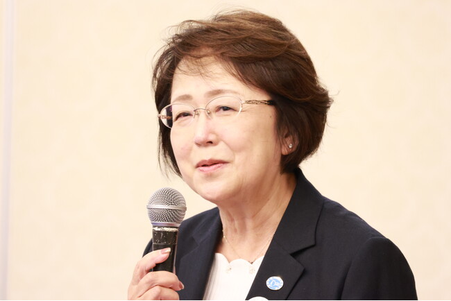 事業説明する猪又社長