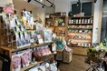 日本茶・紅茶・健康茶・ハーブティーがずらり！福井発・お茶のセレクトショップ「椿宗善」が学芸大学にグランドオープン