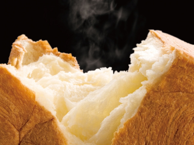 MIYABIの看板商品デニッシュ食パン「MIYABI」（ミヤビ）