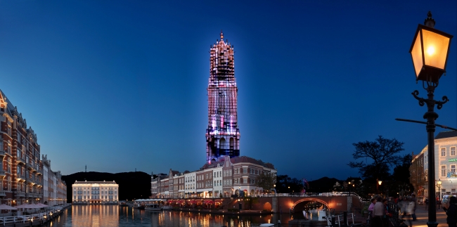 高さ105m ハウステンボスのシンボルタワーが崩れ落ちる 日本一高い3dプロジェクションマッピングが新登場 ハウステンボス株式会社のプレスリリース