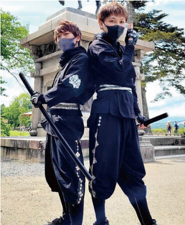 黒脛巾組 黒脛巾組