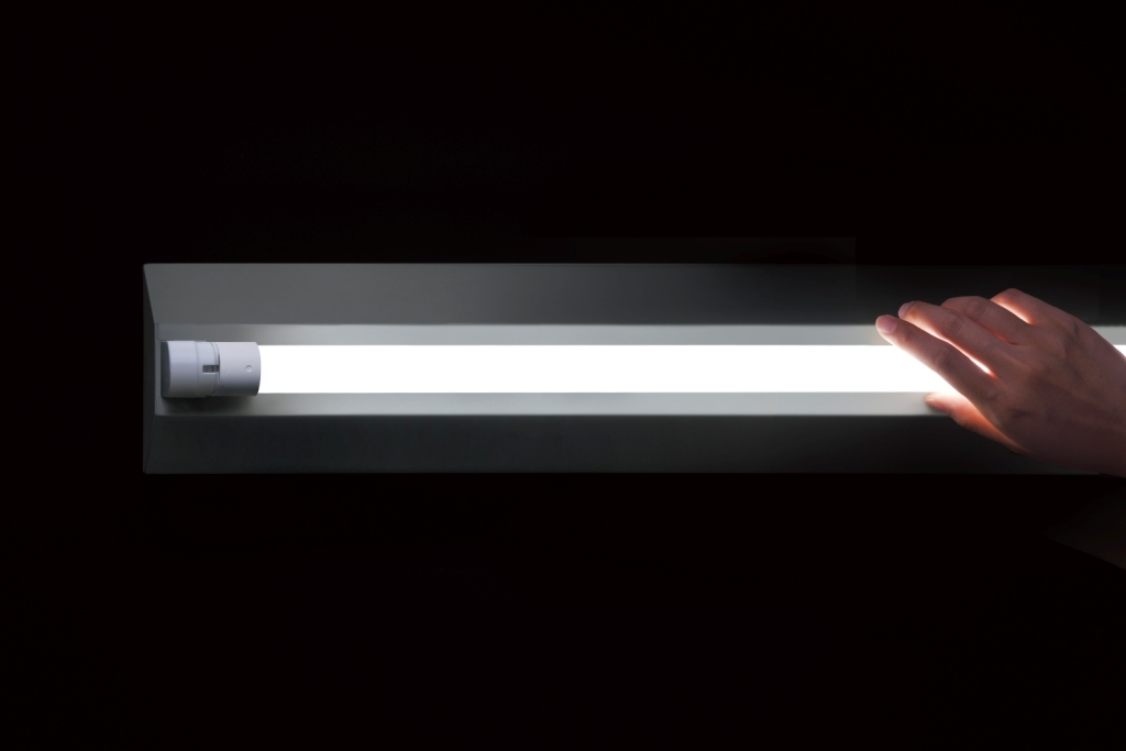 パナソニック Panasonic 施設照明EVERLEDS 直管形LEDランプ搭載ベース