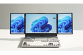 日本初の3画面ノートPC、先行販売開始中!残り17日