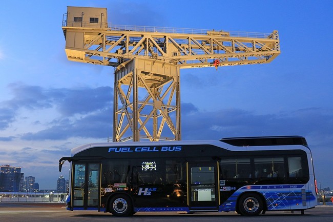 きらぼし号（燃料電池バス・きらぼし銀行コラボレーション）