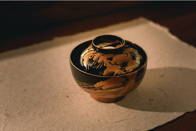 蒔絵の施された輪島塗椀