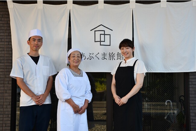 温かく迎えてくれるあぶくま旅館