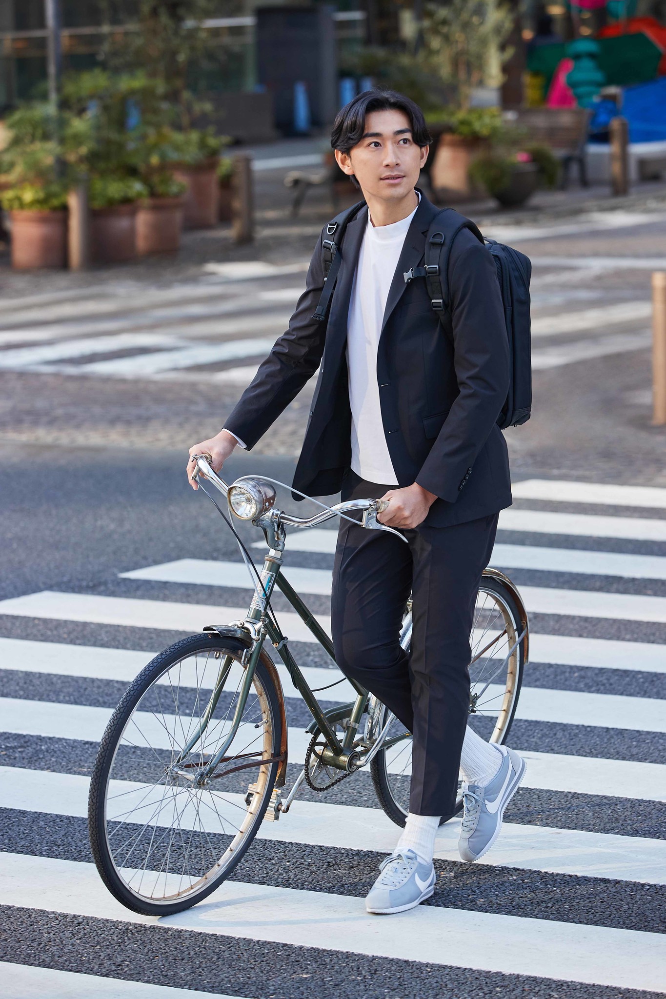 今話題のワークスーツ市場にorihicaから新提案 ｔシャツに合わせやすい高機能セットアップが新価格 株式会社aokiのプレスリリース