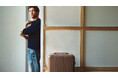 【RIMOWA】人気コレクションに新シーズナルカラー「アンバー ブラウン」と「ウルトラマリン ブルー」が登場