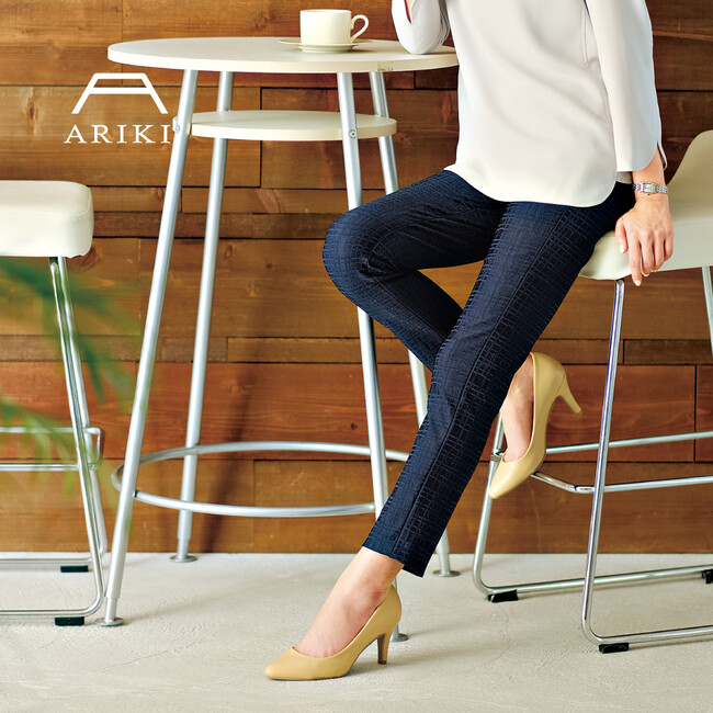 ロイヤルネイビー