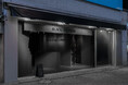 BMSG STREET GALLERYの、隠された5つめの展示ゾーンを公開。世界初※、カバーアートが一切存在しない黒塗りのレコードショップ「BLACK RECORDS」をオープンさせたのは「BMSG」