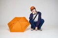 空を飛んだ素材が、都市の雨と日差しを受け止める。韓国・ソウル発「OverLab(オーバーラボ)」、超軽量折り畳み傘などの新作コレクションを日本初展開。