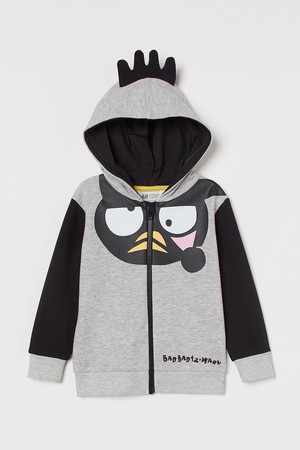 フルジップスウェットパーカ¥2,499 ©2021 SANRIO CO., LTD.