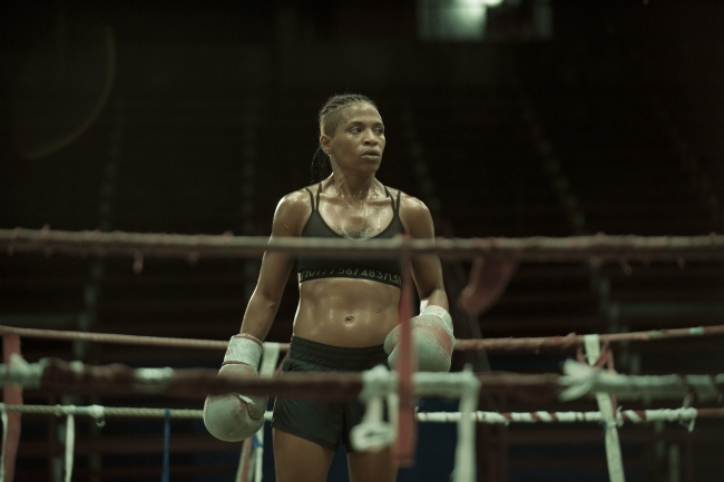 自身の夢を追うために偏見と闘うボクシング選手、ナミビア・フロレス。