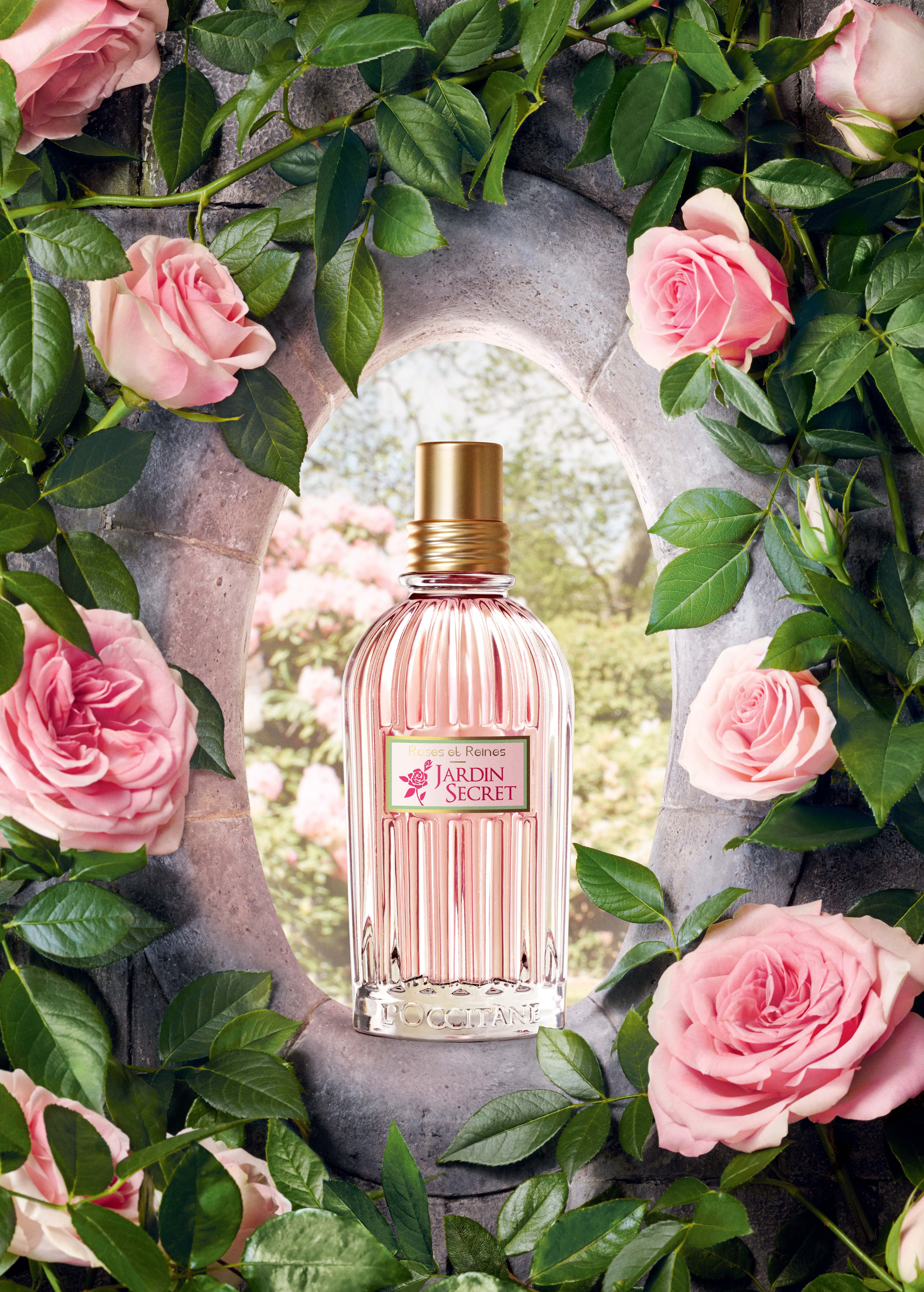 Розовый аромат. L Occitane роза туалетная вода. Туалетная вода l'Occitane en Provence Rose & Reine. Loccitane духи розовые пион. L'Occitane en Provence Roses et Reines Jardin Secret.