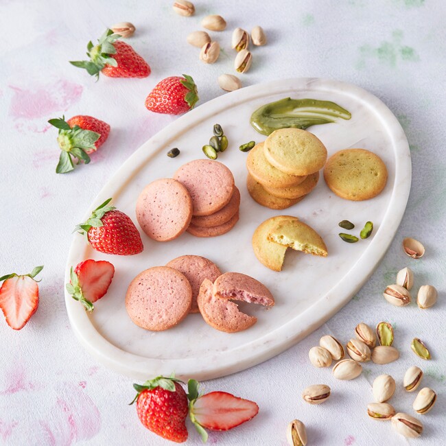 (左)サブレ フレーズ (右)サブレ ピスターシュ (左)サブレ フレーズ (右)サブレ ピスターシュ