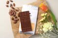 花束を贈るように、この一枚を。Minimalより、春をまとうフローラルで贅沢な、歓迎会などのギフトにぴったりなダークミルクチョコレートが季節限定で登場