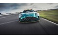 アストンマーティン新型Vantage S、F1のFIAセーフティカーに
