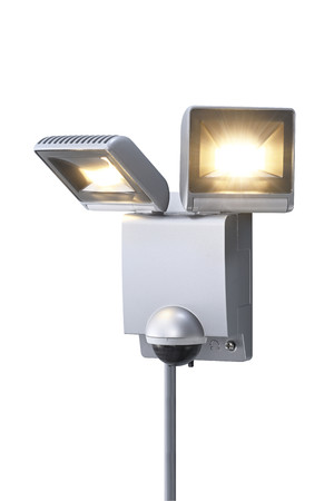 屋外用LEDセンサーライト「LA-12/LA-23」 新発売 | オプテックス株式会社のプレスリリース
