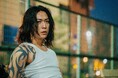 DMM TV「外道の歌」亀梨和也 圧巻の再現度!トラのトレードマーク、ロン毛&タトゥーが存在感を放つ場面写真が解禁!!