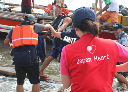 フィリピン台風30号緊急救援活動