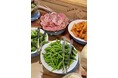 〝新鮮野菜/ファーマーズビュッフェ”に『冷温プレート』(料理皿用保冷剤)が採用されました!