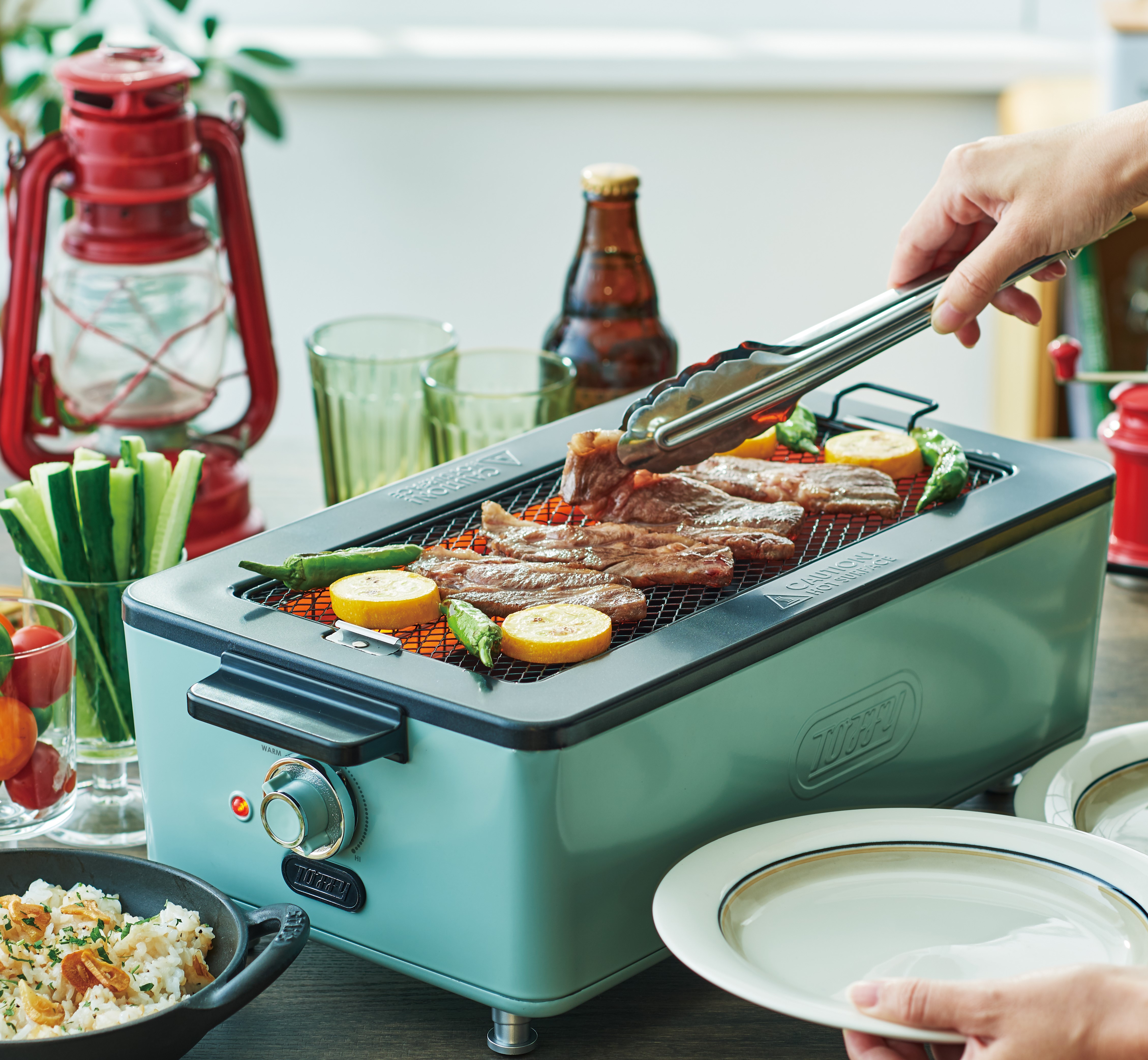 Toffyキッチン家電シリーズから、煙を気にせず本格的なおうち焼肉が