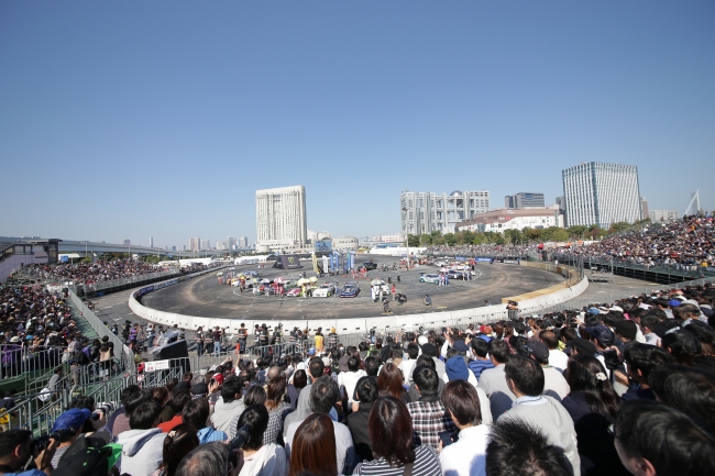 東京のど真ん中・お台場でドリフト競技の最高峰「2015 D1グランプリ