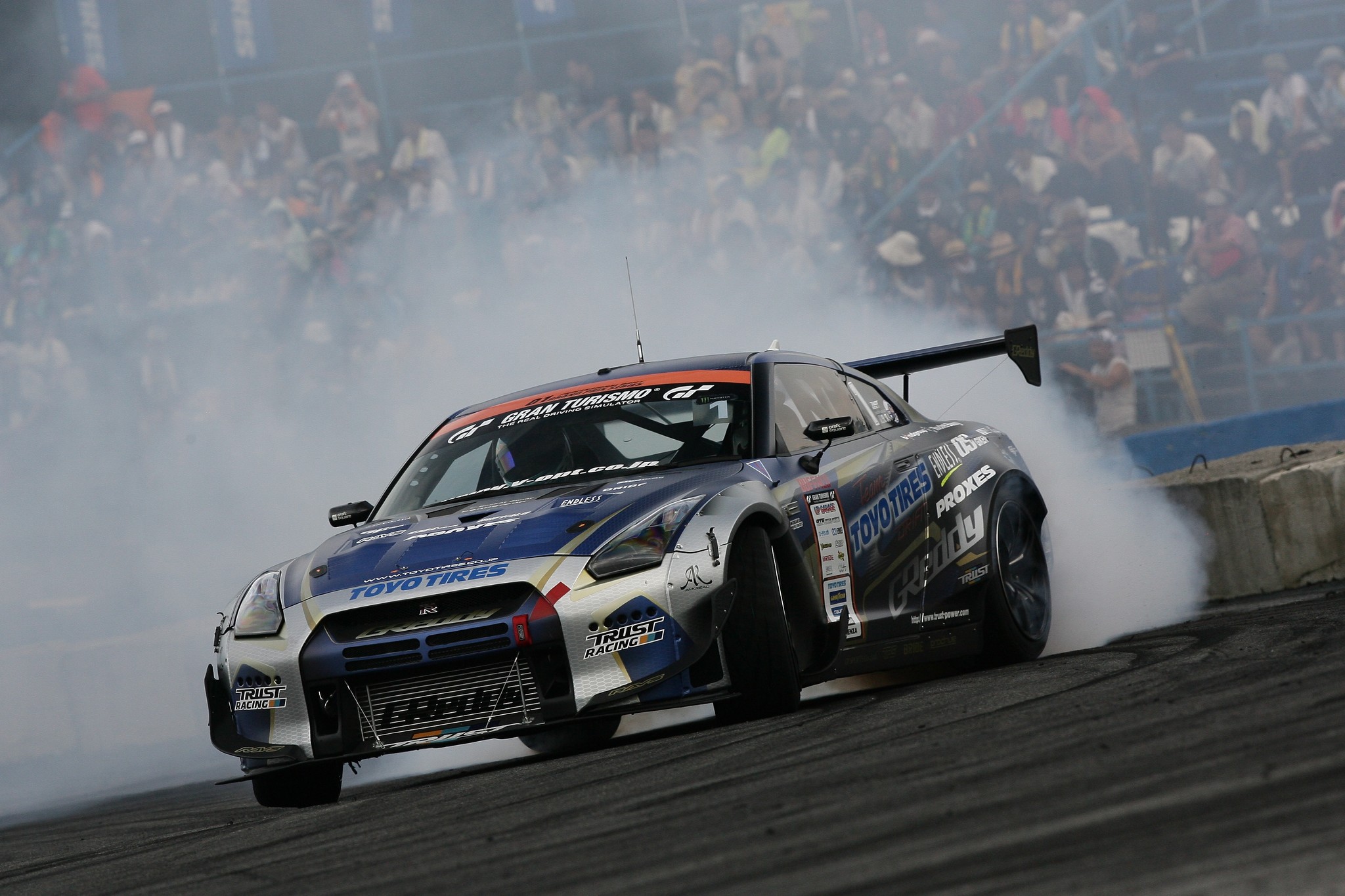 2km Hオーバーの史上最高速ドリフトに挑戦 15 D1グランプリシリーズ 第2戦 15 Suzuka Drift 株式会社サンプロスのプレスリリース