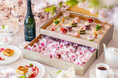 【グラングリーン大阪 パークビューのお花見アフタヌーンティー】春限定！満開の桜に包まれる『桜＆ストロベリー』が1月30日（金）予約開始！3月3日（火）より提供スタート／ザ ジャクソン ガーデン