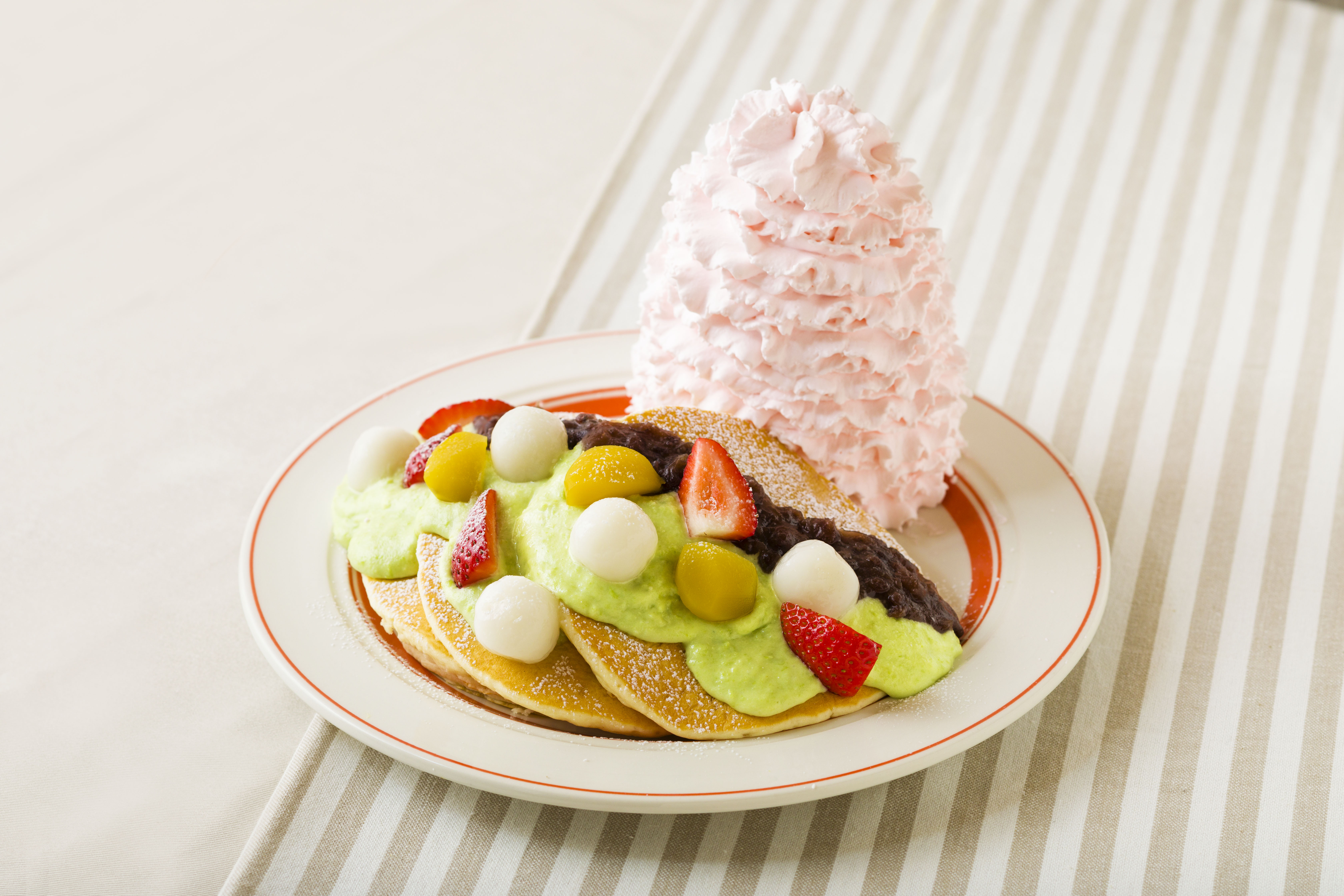 オープン2周年を記念して仙台名物ずんだを使用したパンケーキが登場eggs N Things 仙台店限定 ずんだパンケーキ 18年12月1日 土 より店舗限定メニューとして販売開始 Eggs N Things Japan株式会社のプレスリリース オープン2周年を記念して仙台名物ずんだを使用したパンケーキが登場eggs N Things 仙台店限定 ずんだパンケーキ 18年12月1日 土 より店舗限定メニューとして販売開始 Eggs N Things Japan株式会社のプレスリリース