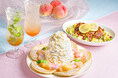 【Eggs ’n Things】旬の桃などを使った爽やかな夏メニューが登場! 「白桃のパンケーキ」 「塩レモンのグリルドチキンサラダ」 7月25日(金)~8月20日(水)