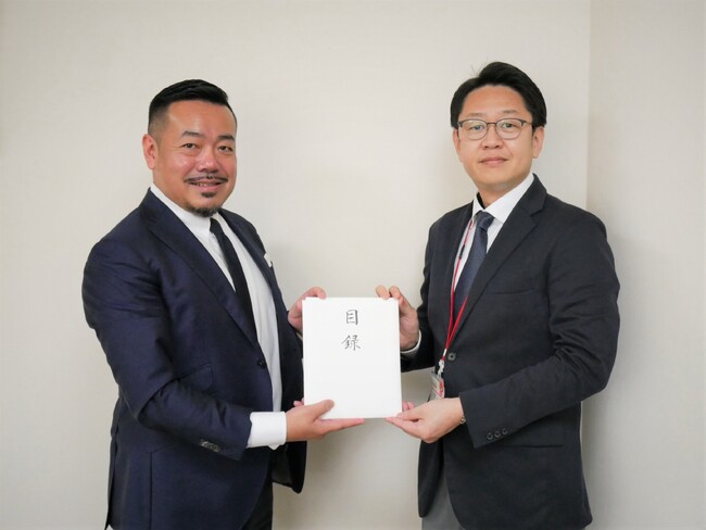 右：生活協同組合コープいしかわ 常務理事　濱上 康弘様　左：MPMジャパン 社長兼CEO　二重作 将人