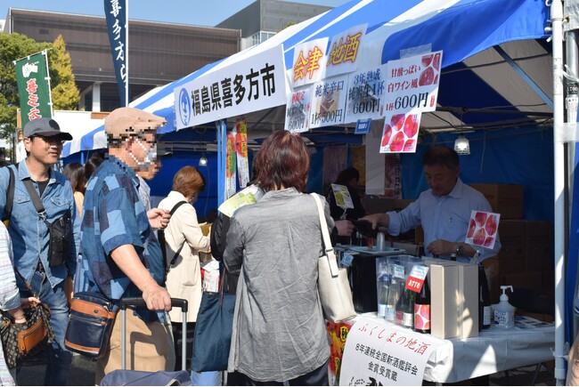 魅力あふれる様々な販売ブース（昨年開催時の様子）