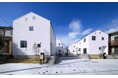 三好不動産が展開する賃貸戸建住宅『オーサムタウン七隈』に無印良品の家「窓の家」が採用