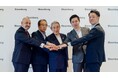 ブルームバーグ、大阪府・大阪市が推進する「国際金融都市構想」の進展に敬意を表し大阪の持続可能な発展を支援