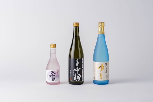 鶴乃江酒造（左から）会津中将 大吟醸、会津中将 純米吟醸 夢の香、純米大吟醸 ゆり