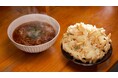 【BS日テレ】「ドランク塚地のふらっと立ち食いそば」東京・平和島で見つけたこだわりの直径20cm!大判えび天かき揚げそば 塚地武雅も見惚れるかき揚げの造形美!