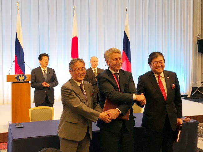 日露首脳会合における文書署名・交換式（2019年6月29日／大阪）