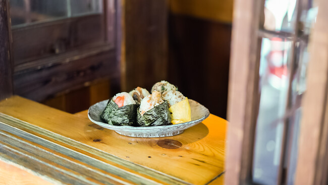 和食の本格的な職人が握るおにぎり 和食の本格的な職人が握るおにぎり