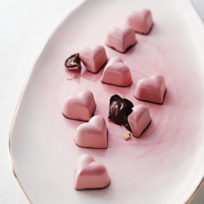 日本初上陸 世界中のウルトラレア スーパープレミアムなローカルチョコ満載 フェリシモ 幸福 しあわせ のチョコレート 19 がウェブ予約を開始 株式会社フェリシモのプレスリリース