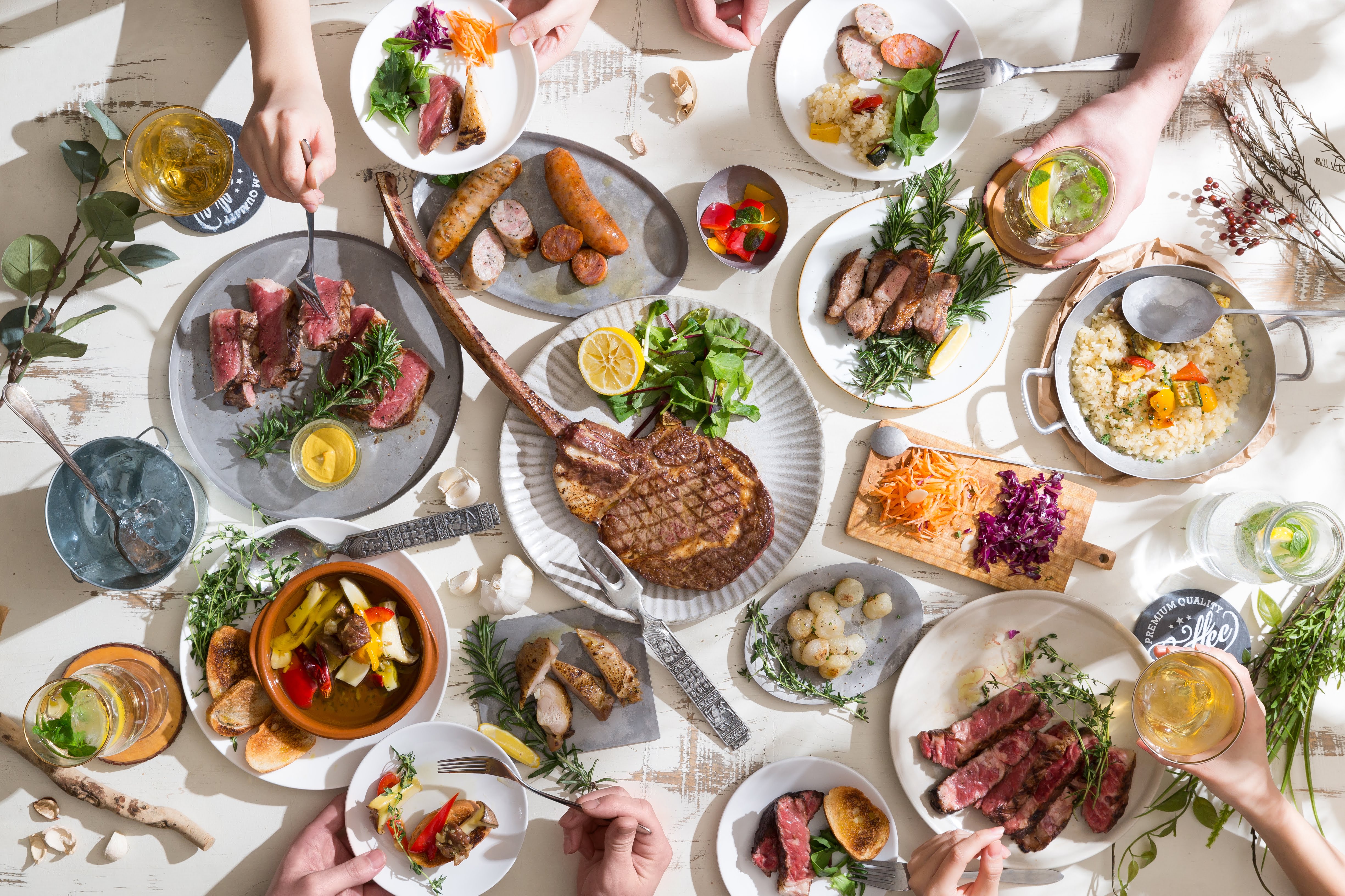 貸切型屋上BBQ場「REALBBQ PARK」がオージー・ビーフをフィーチャーした新メニューを4月1日より提供開始！