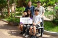 韓国のインスパイア・エンターテインメント・リゾート廃棄リネン500kgを再利用して小学校にベンチを寄贈