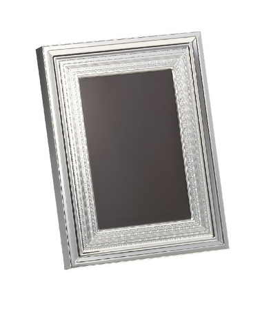 ブライダルギフトにも最適！人気のヴェラ・ウォンシリーズにギフト