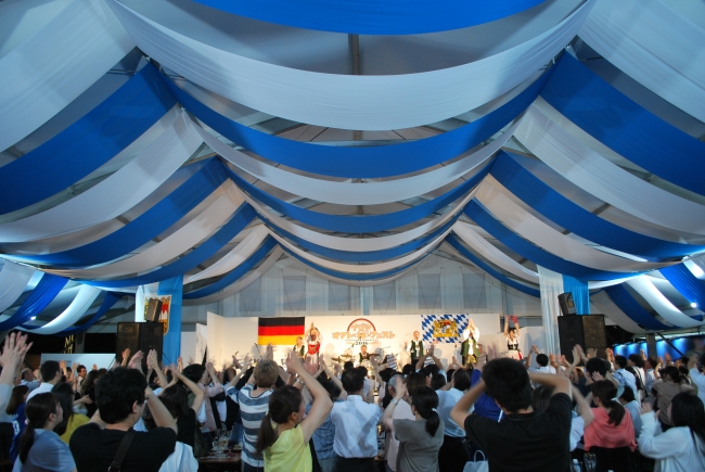 今年も開催 本場ドイツビールの祭典 名古屋オクトーバーフェスト17 7月7日 金 から 東海テレビ放送のプレスリリース
