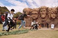 ニジゲンノモリ「NARUTO&BORUTO忍里」の秋はナルトのセレブレーション『うずまきナルト誕生祭2024』 9月28日~11月10日開催弐の巻「秋の忍里 中忍試験」